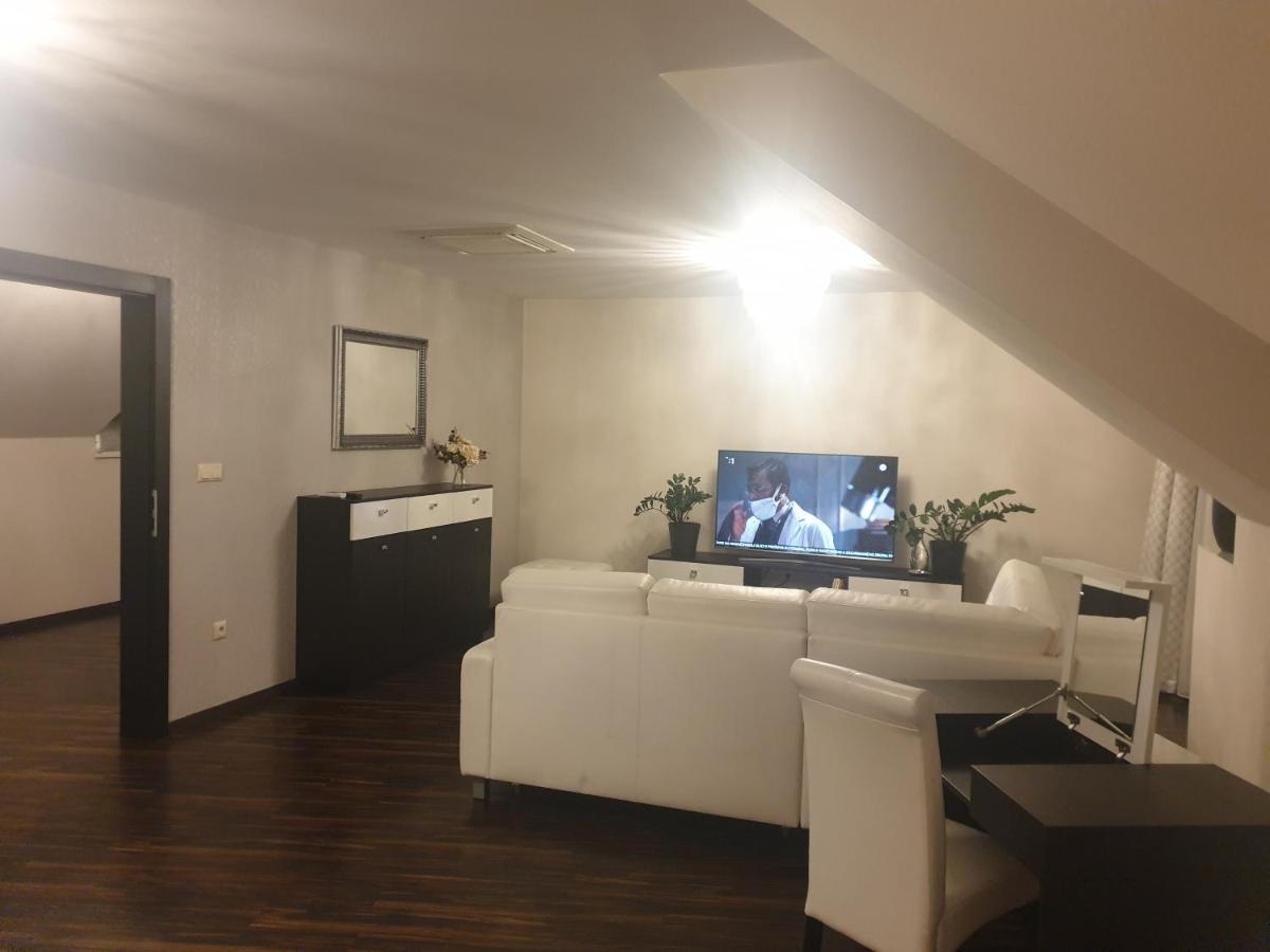 U Durkovych Guest House Zabokreky Nad Nitrou Ngoại thất bức ảnh
