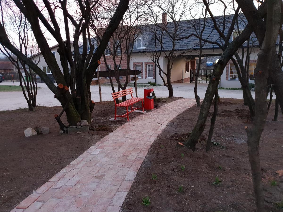 U Durkovych Guest House Zabokreky Nad Nitrou Ngoại thất bức ảnh